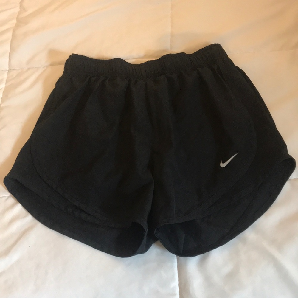 Nike tempo running shorts